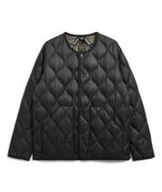Crew Neck Tapered Down Jacket Black