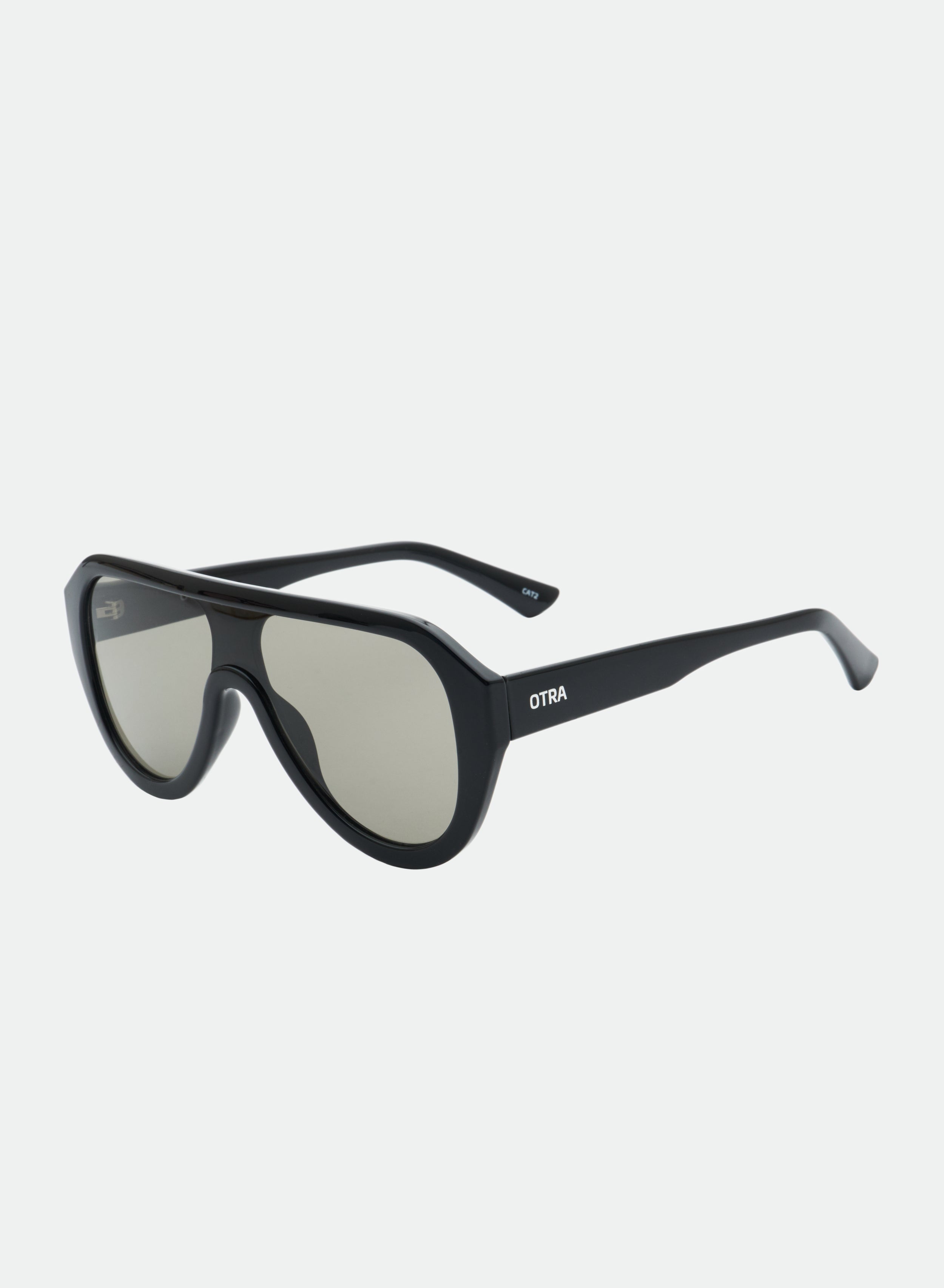 Cameron - Black/smoke