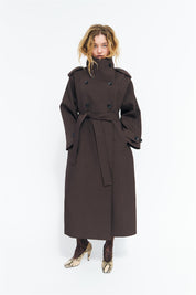 Leonoracras Trenchcoat