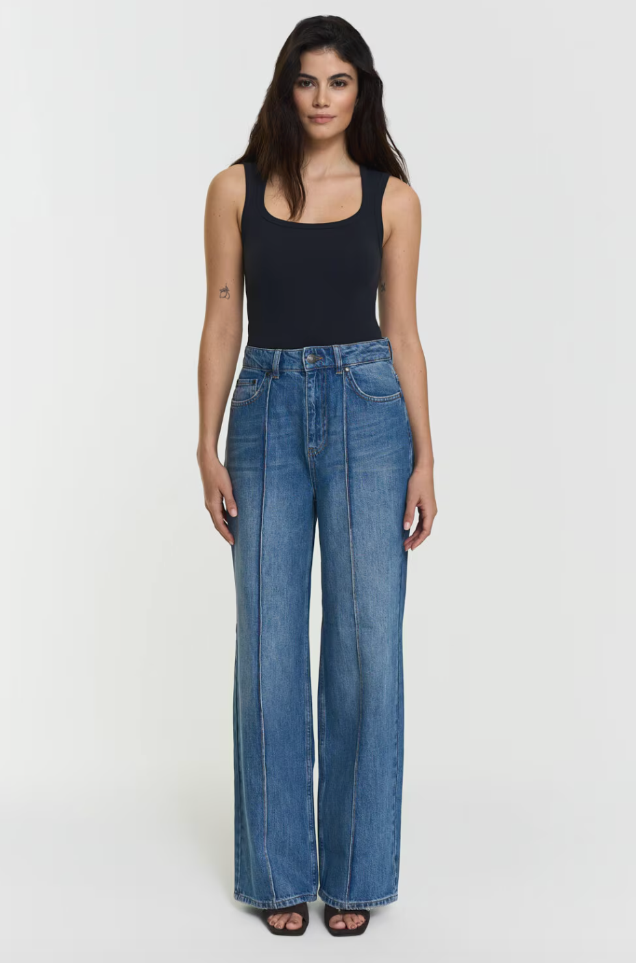 Hera singlet