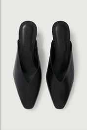 Amalie Mules