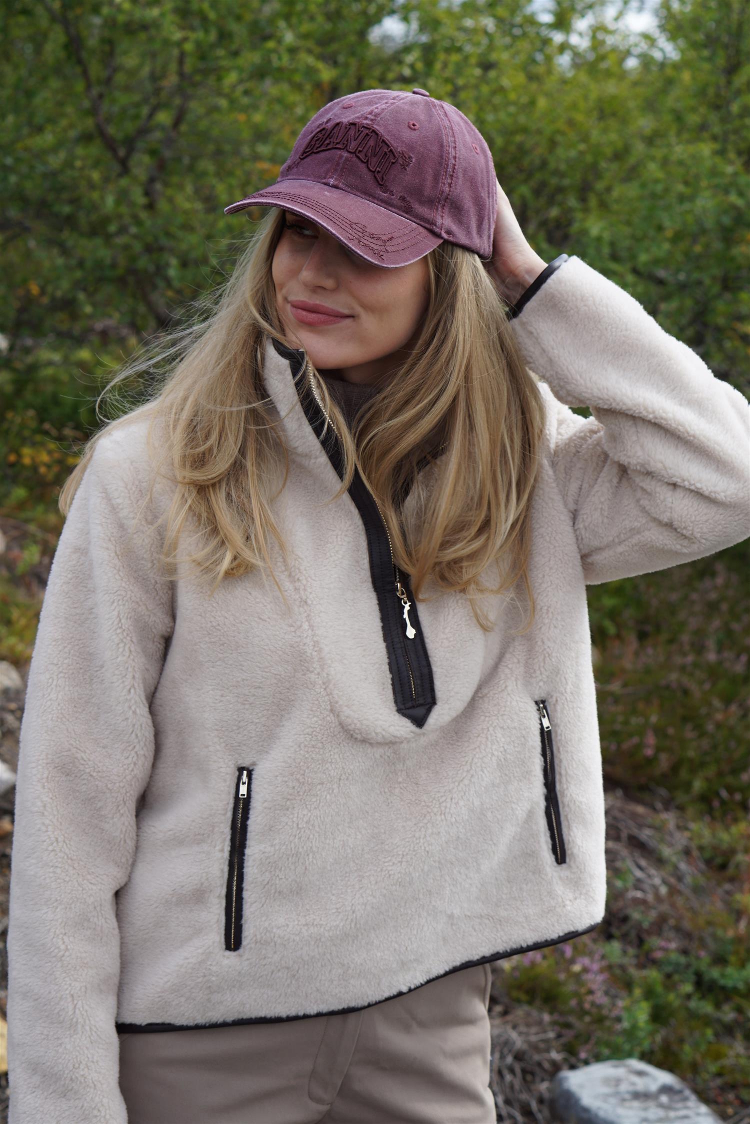 Storronden Pile Pullover Sheep