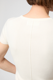 Rib Knit Cap Sleeve t-skjorte