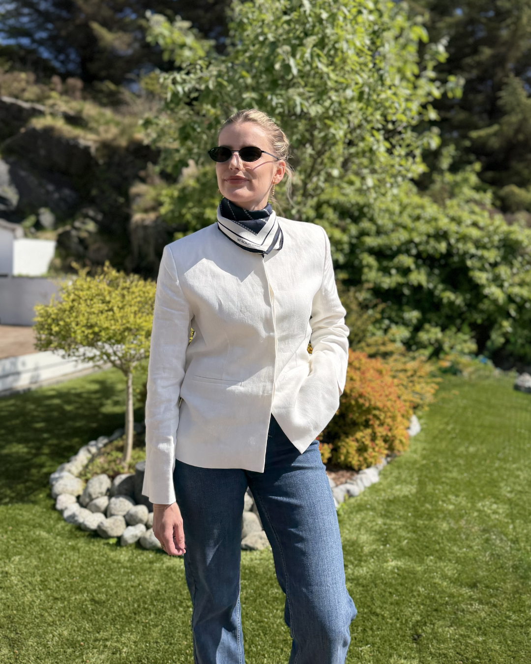 Linen Noir Blazer
