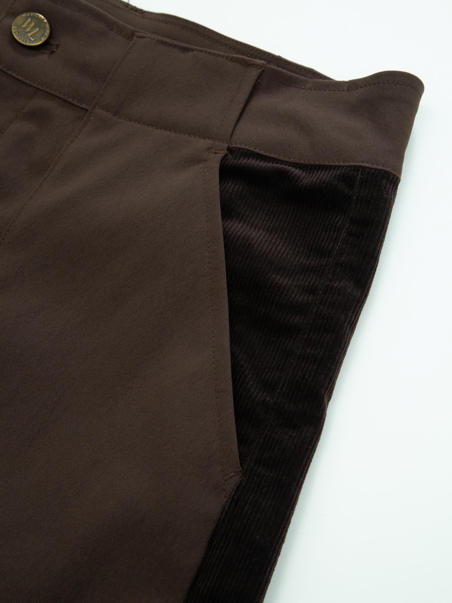 Romsdalseggen 3" Cord Shorts
