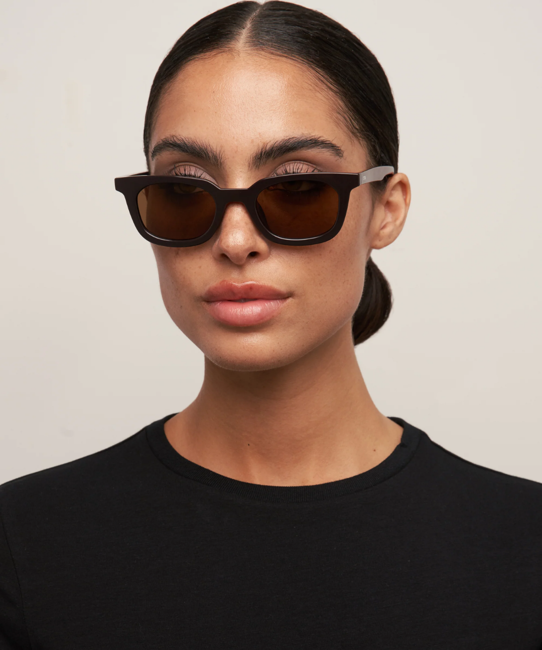 Accessories_-_Otra_Eyewear.png
