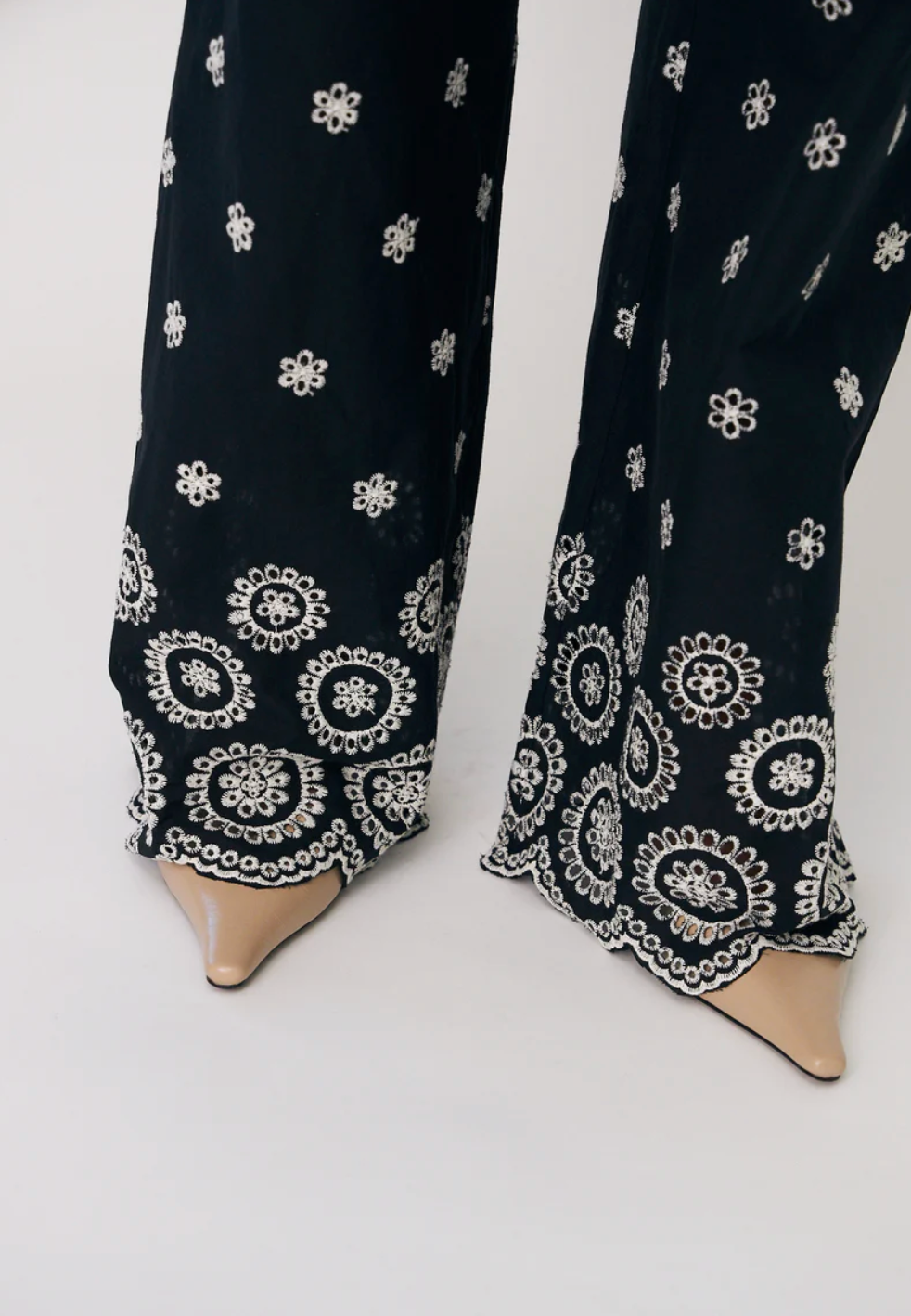 Lysacras Pants