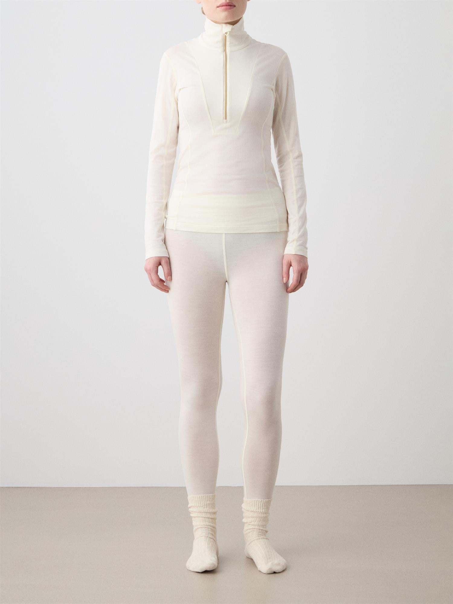 Marketing Piece Snø Leggings women
