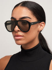 Cameron - Black/smoke