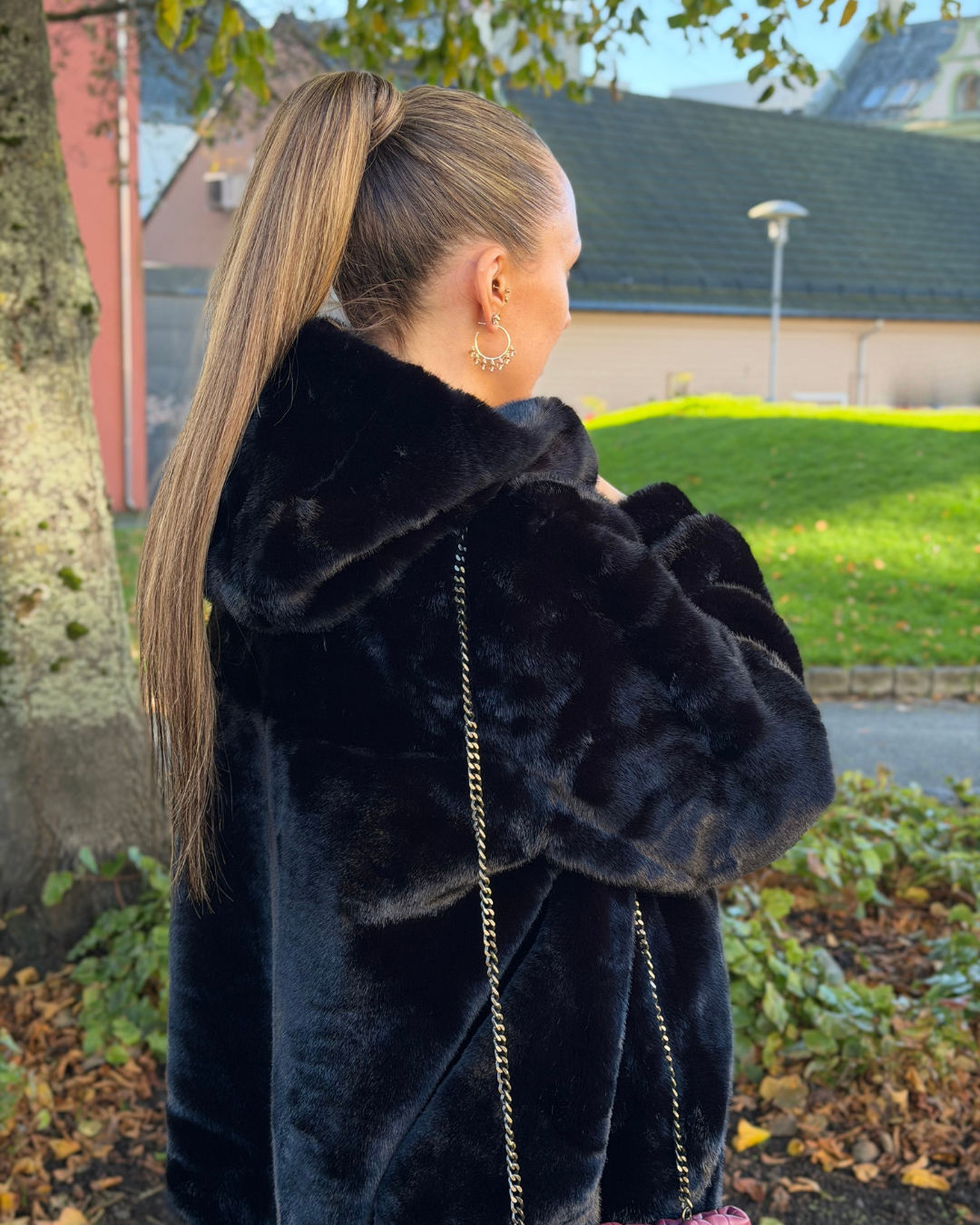 Velvet Fur Hoodie Black