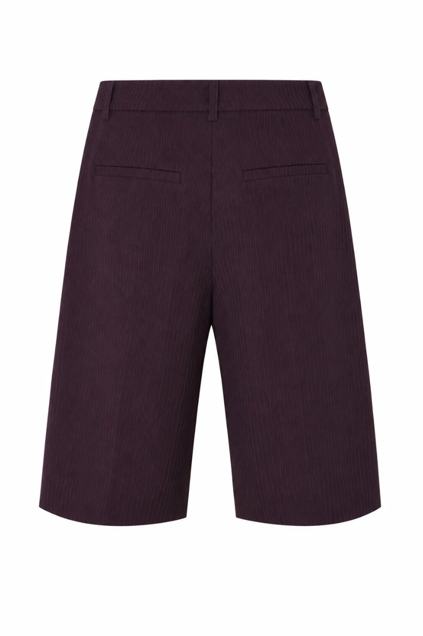 Vilenacras shorts