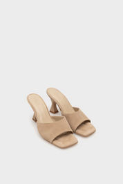 Sacramento Heels